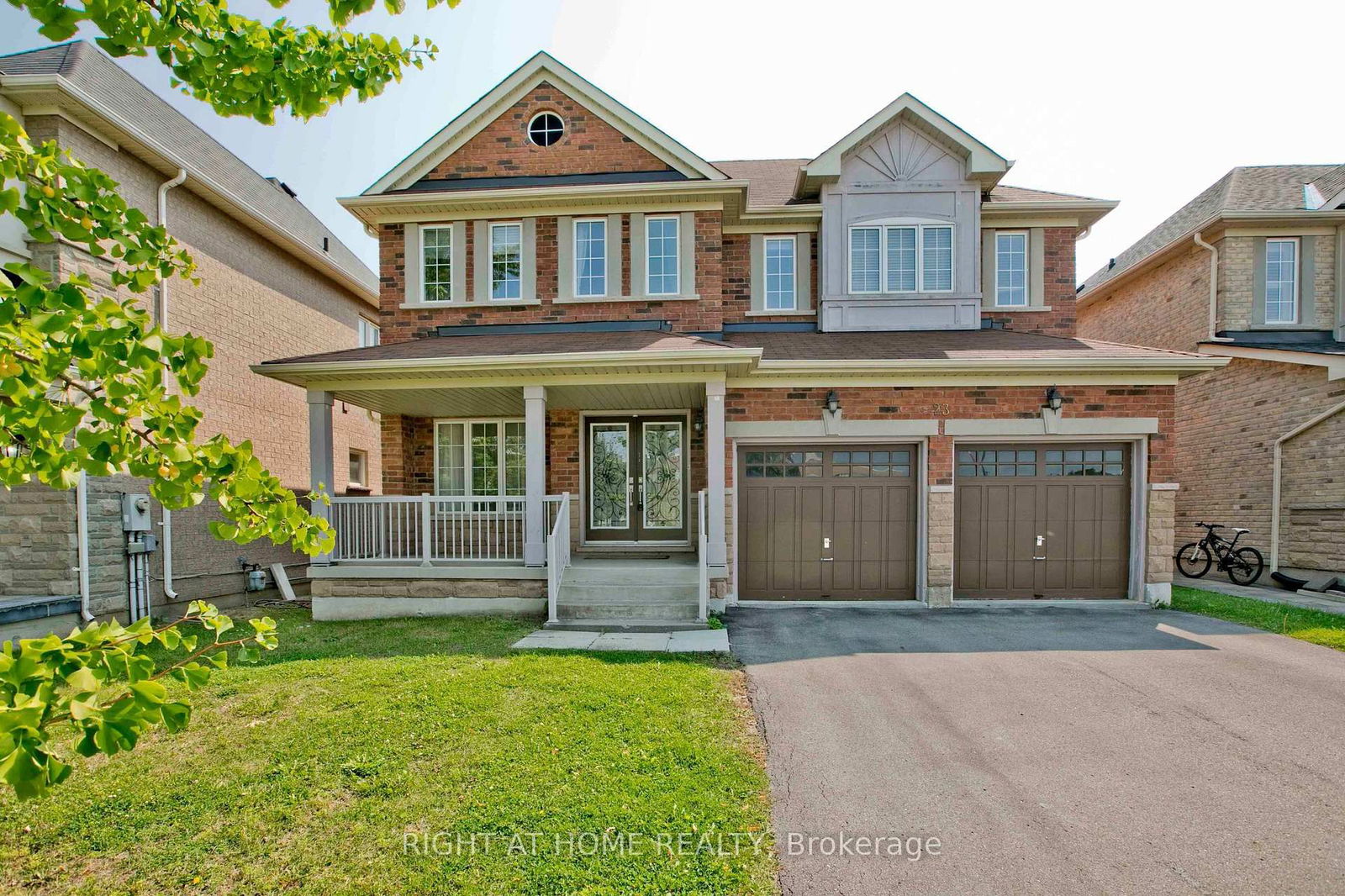 Detached House for sale at 23 Sir Sanford Fleming Way, Vaughan, Patterson, L6A 0T4 - MLS: N12004587