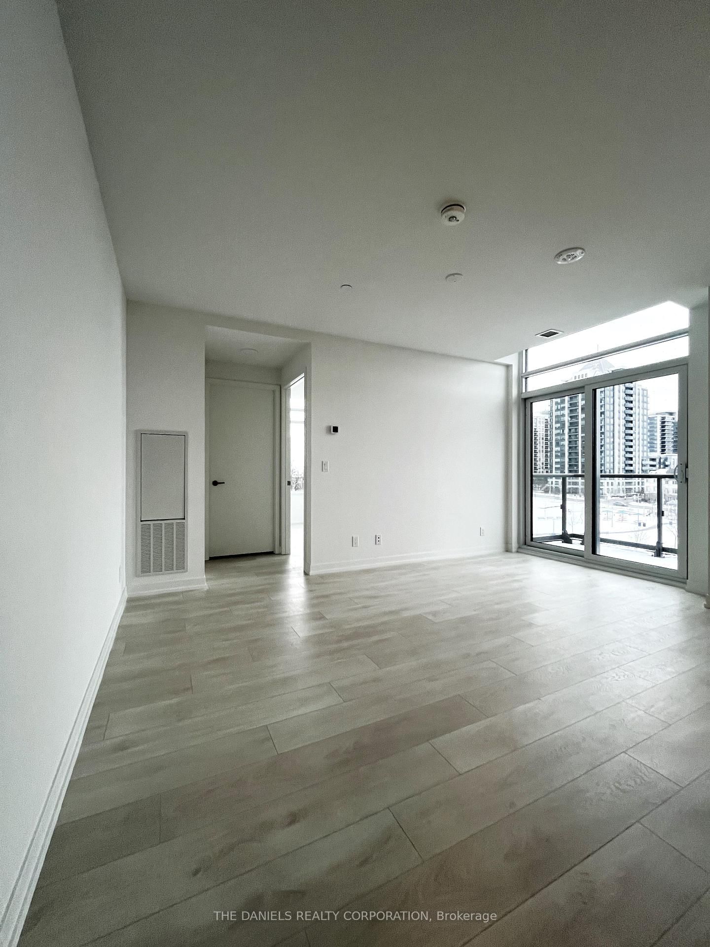 Condo sold at 524-8 Beverley Glen Boulevard, Vaughan, Beverley Glen, L4J 0L5 - MLS: N12005375