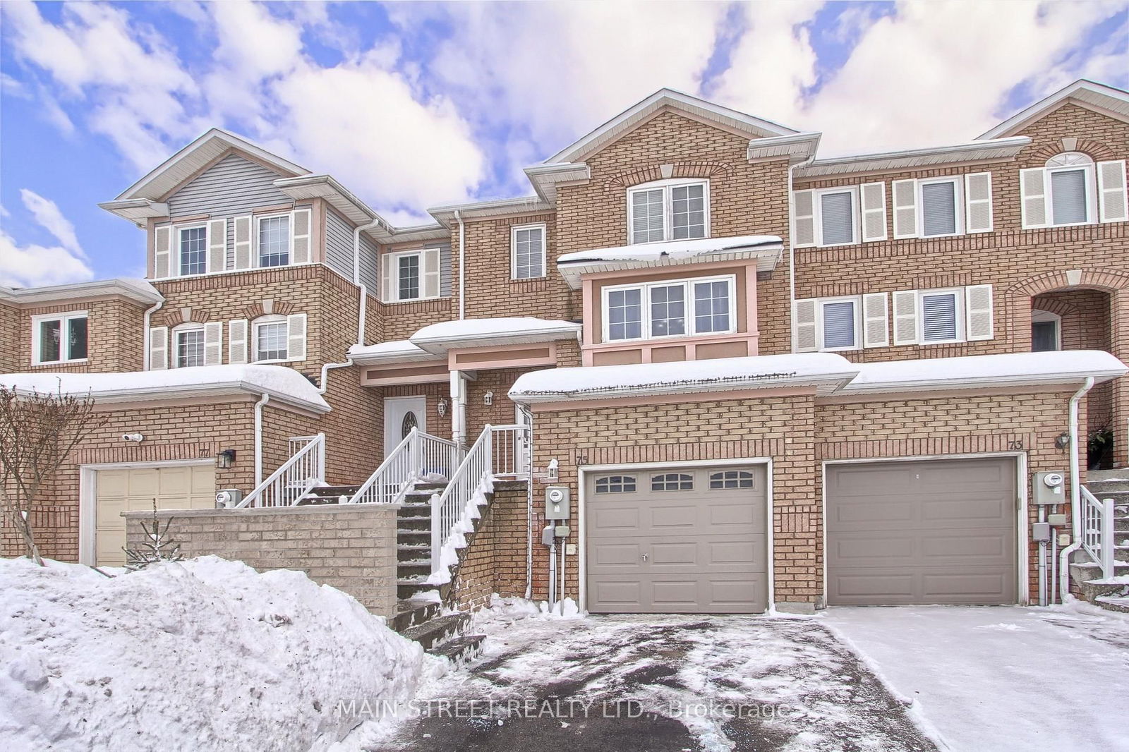 Townhouse for sale at 75 Baywell Crescent, Aurora, Bayview Wellington, L4G 7N4 - MLS: N12005793