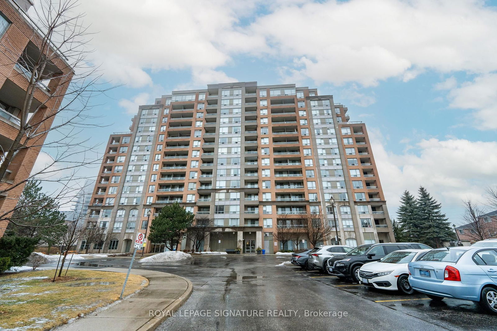 Condo for lease at 612-9 Northern Heights Drive, Richmond Hill, Langstaff, L4B 4M5 - MLS: N12005951