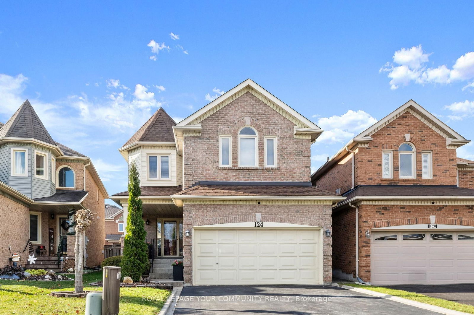 Detached House for sale at 124 Rushbrook Drive, Newmarket, Summerhill Estates, L3X 2E4 - MLS: N12006692