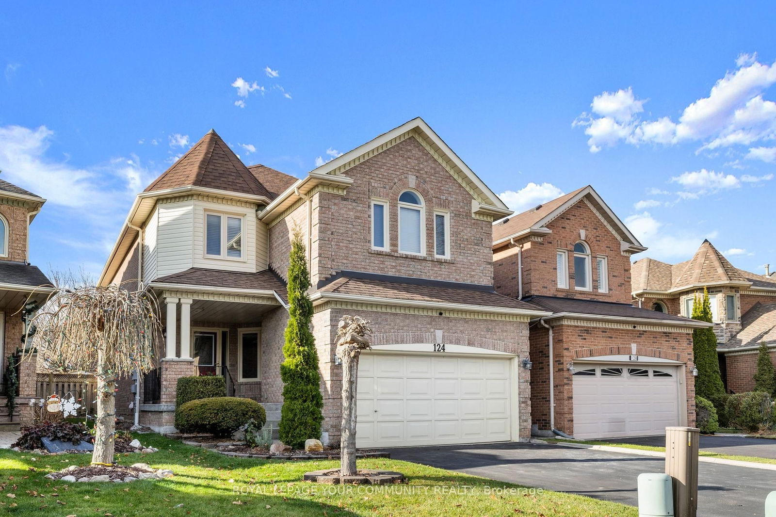 Detached House for sale at 124 Rushbrook Drive, Newmarket, Summerhill Estates, L3X 2E4 - MLS: N12006692