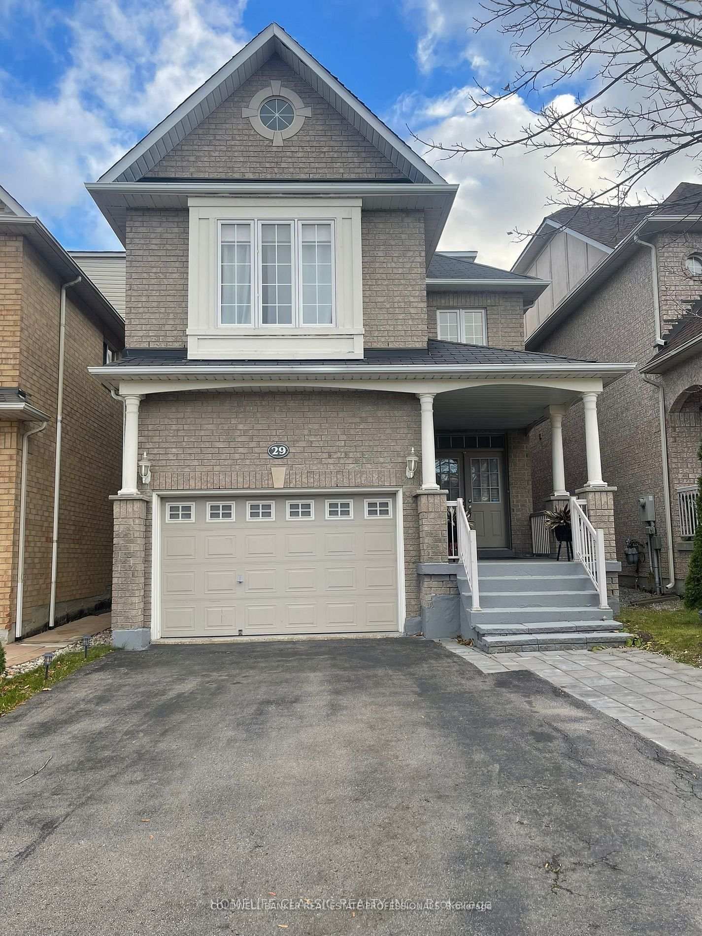 Detached House for lease at 29 Bentwood Crescent, Vaughan, Patterson, L4J 8R3 - MLS: N12006977