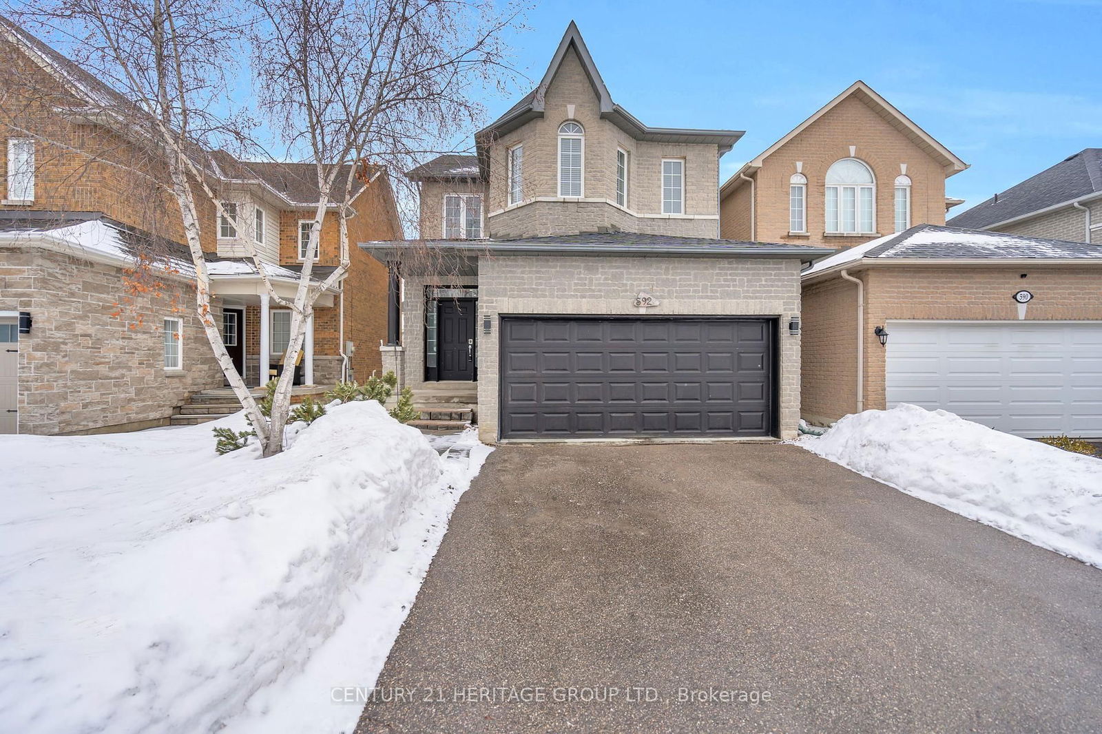 Detached House for sale at 592 Heddle Crescent, Newmarket, Stonehaven-Wyndham, L3X 2J5 - MLS: N12007089