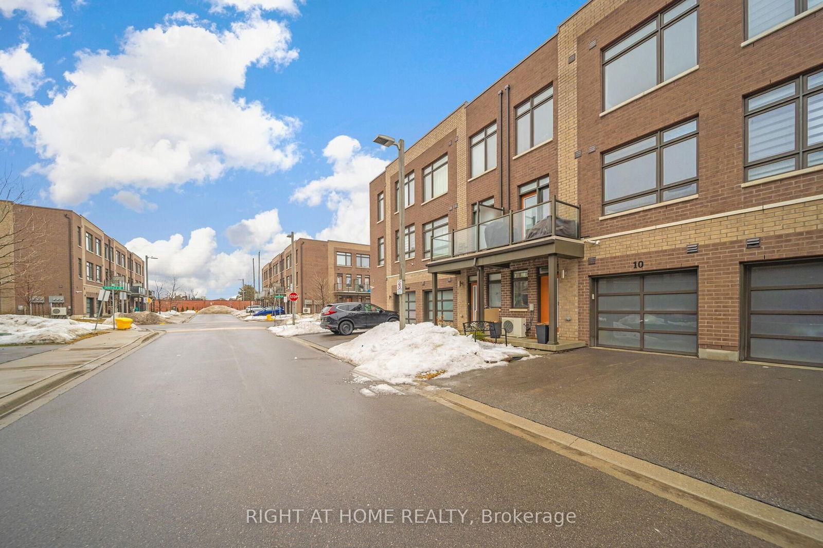 Townhouse for sale at 10 Engel Street, Vaughan, Vaughan Grove, L4L 0L9 - MLS: N12008086