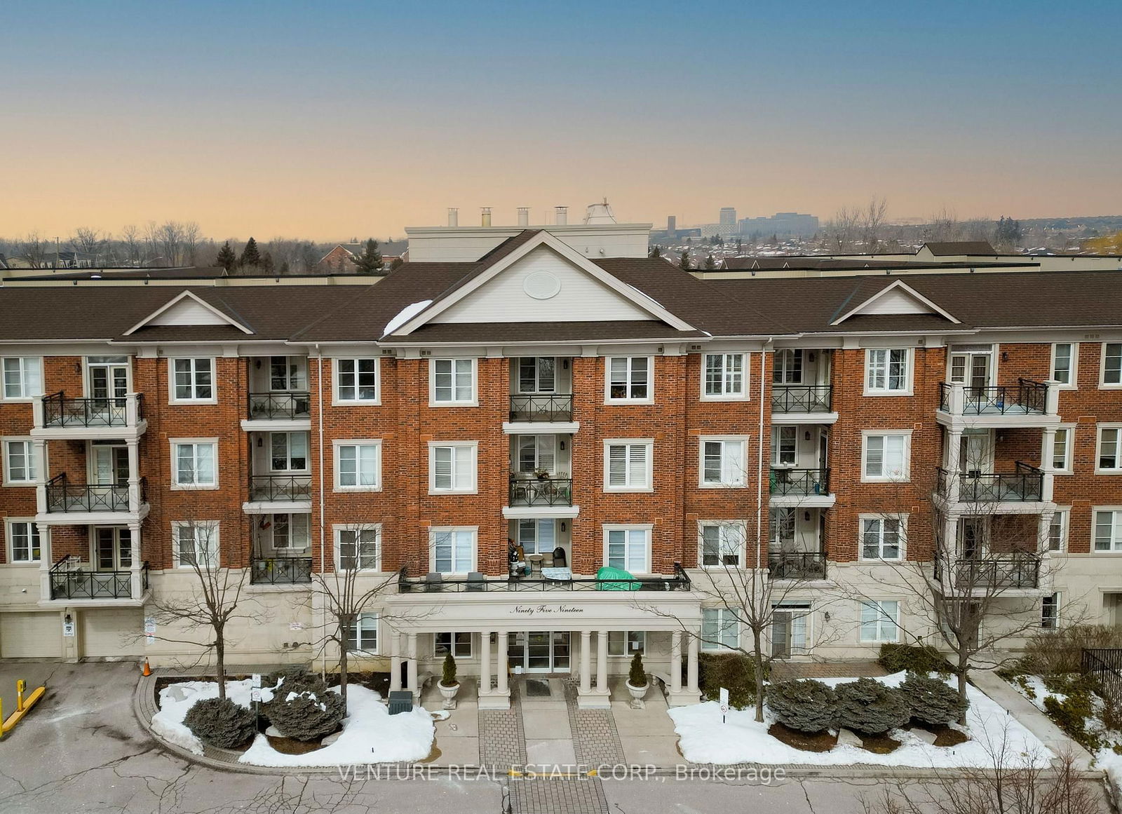 Condo for sale at 302-9519 Keele Street, Vaughan, Maple, L6A 4A2 - MLS: N12008127