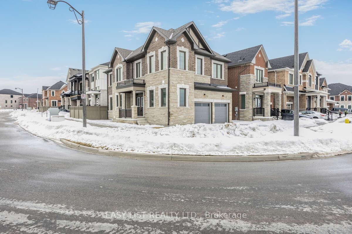 Detached House for sale at 10 Navitas Crescent, Markham, Victoria Square, L6C 3K6 - MLS: N12008196