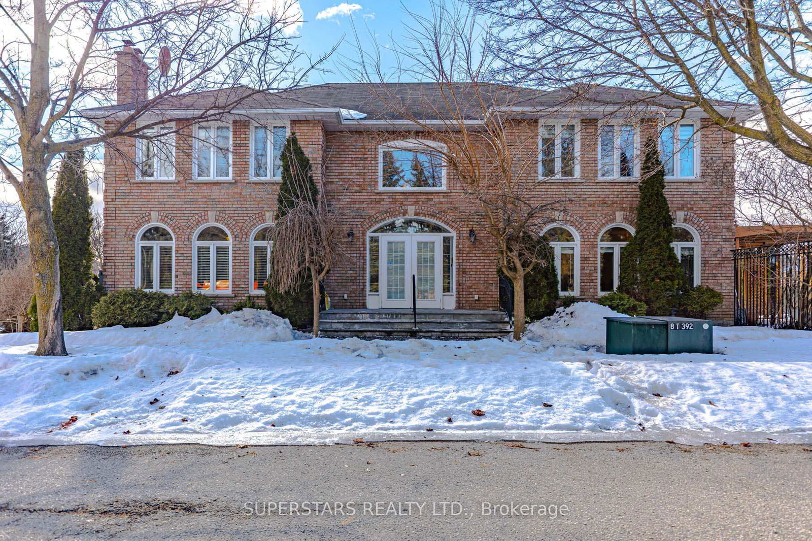 Detached House for sale at 37 Compton Crescent, Richmond Hill, Doncrest, L4B 3E9 - MLS: N12008400