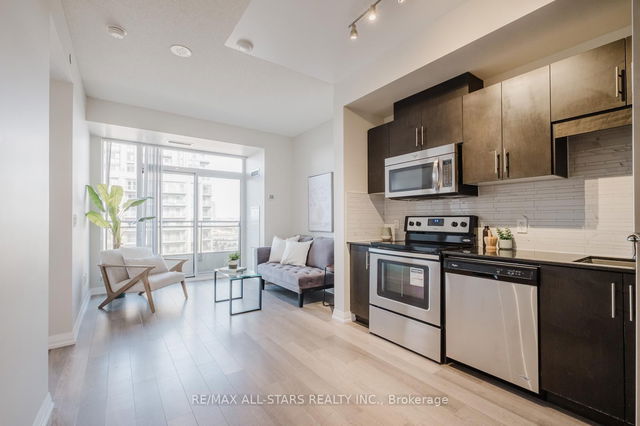 1509 - 9506 Markham Road