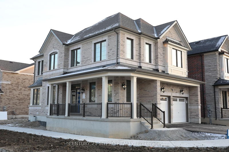home for lease on 39 Berczy Mnr Crescent