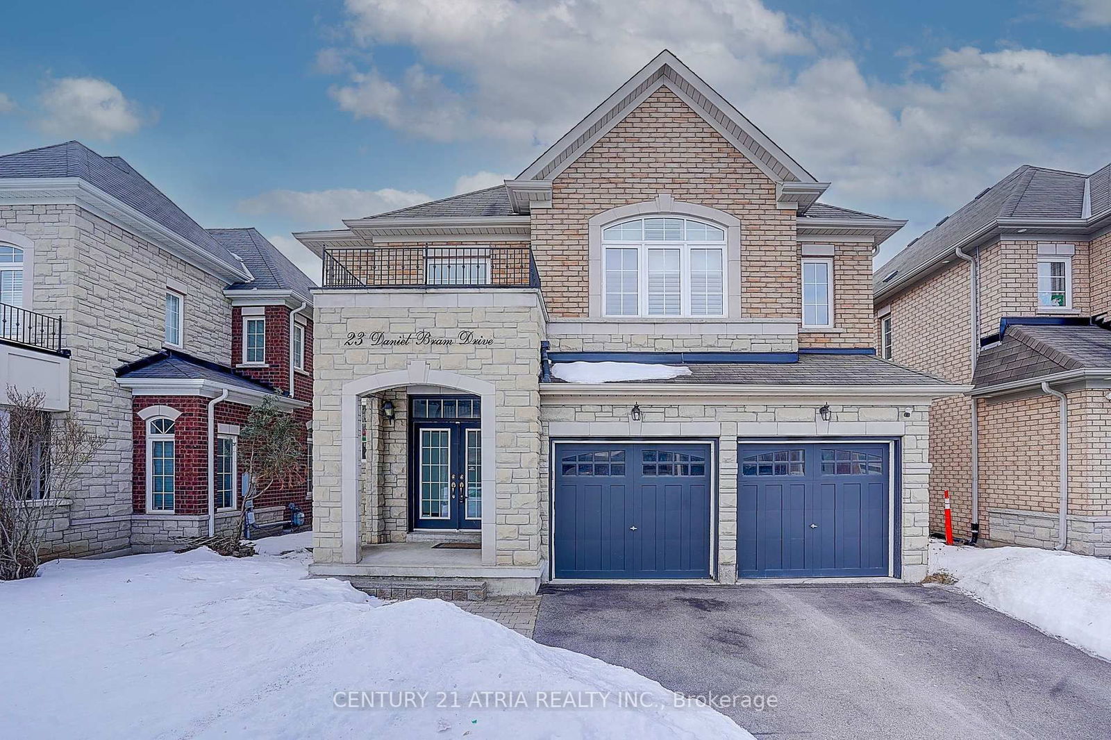 Detached House for sale at 23 Daniel Bram Drive, Vaughan, Patterson, L6A 0L4 - MLS: N12009255