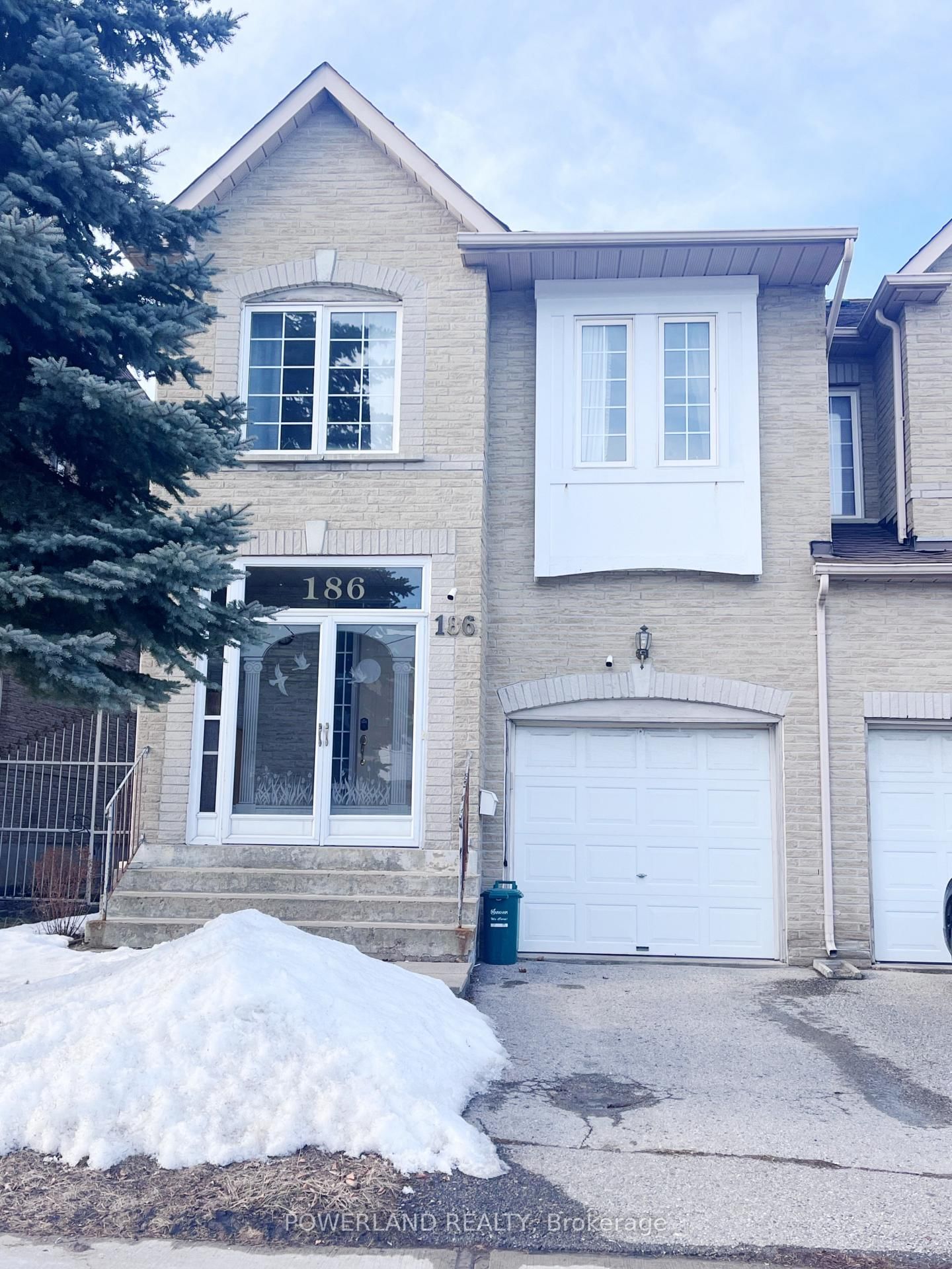 Townhouse for lease at 186 Sunway Square, Markham, Raymerville, L3P 7X3 - MLS: N12009424