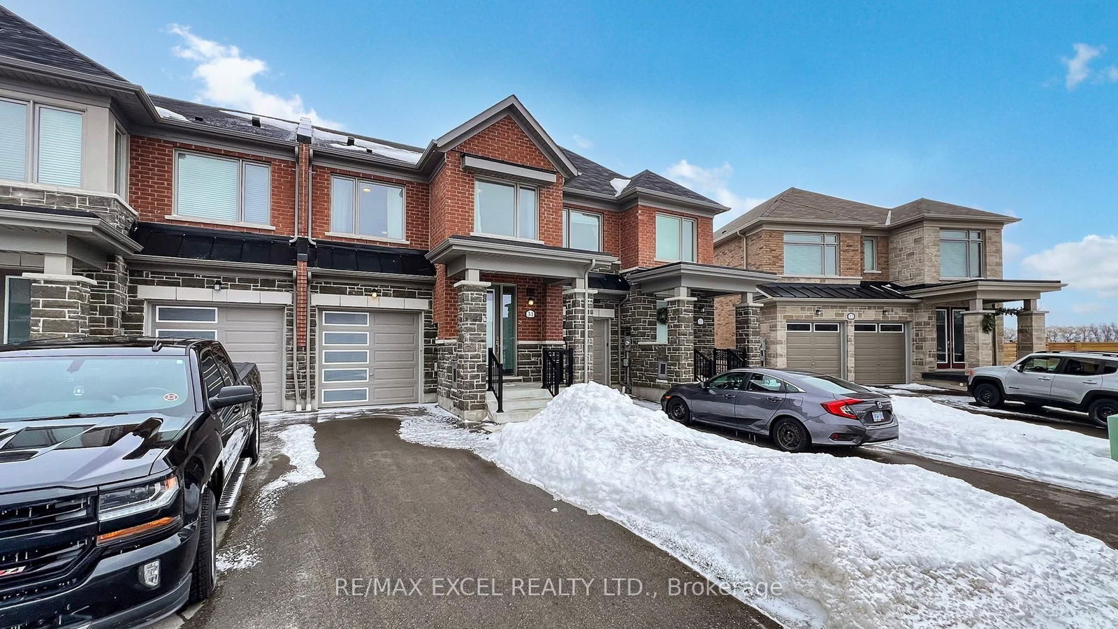 Townhouse for sale at 31 Flower Garden Trail, Whitchurch-Stouffville, Stouffville, L4A 4V4 - MLS: N12009553