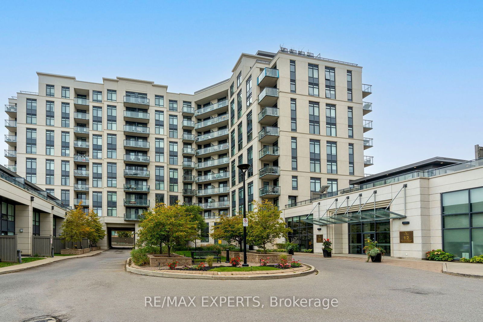 Condo for sale at 102-24 Woodstream Boulevard, Vaughan, Vaughan Grove, L4L 8C6 - MLS: N12009604