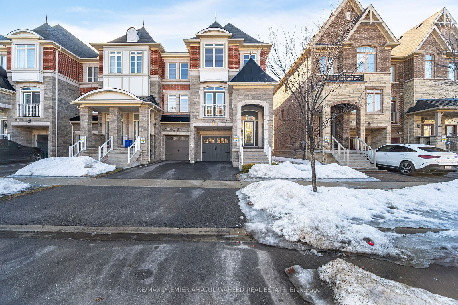 Townhouse for lease at 67 Farooq Boulevard, Vaughan, Vellore Village, L4H 4P3 - MLS: N12010658