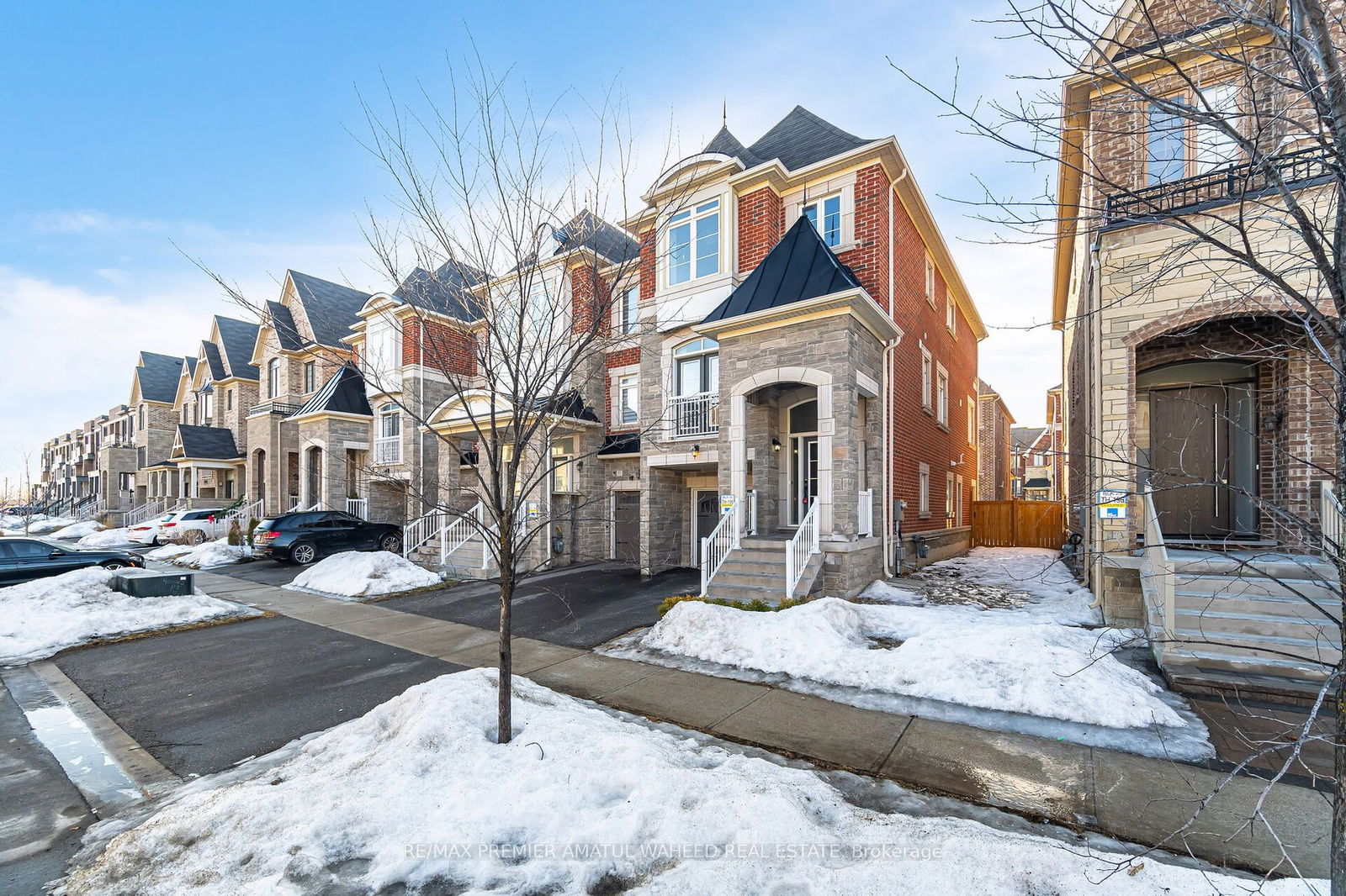 Townhouse for lease at 67 Farooq Boulevard, Vaughan, Vellore Village, L4H 4P3 - MLS: N12010658