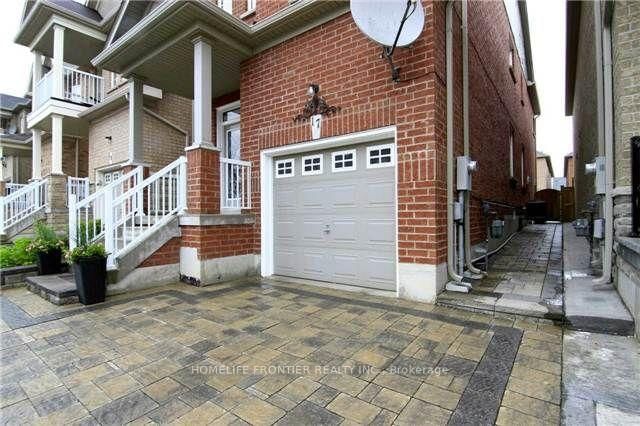 Detached House for sale at 17 White Beach Crescent, Vaughan, Patterson, L6A 0R1 - MLS: N12011647