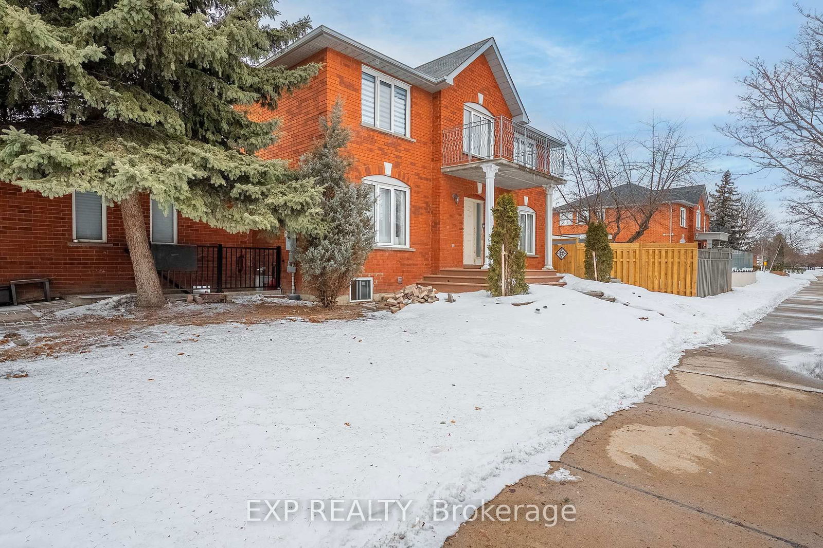 Detached House for sale at 168 Chancellor Drive, Vaughan, East Woodbridge, L4L 7N4 - MLS: N12011768