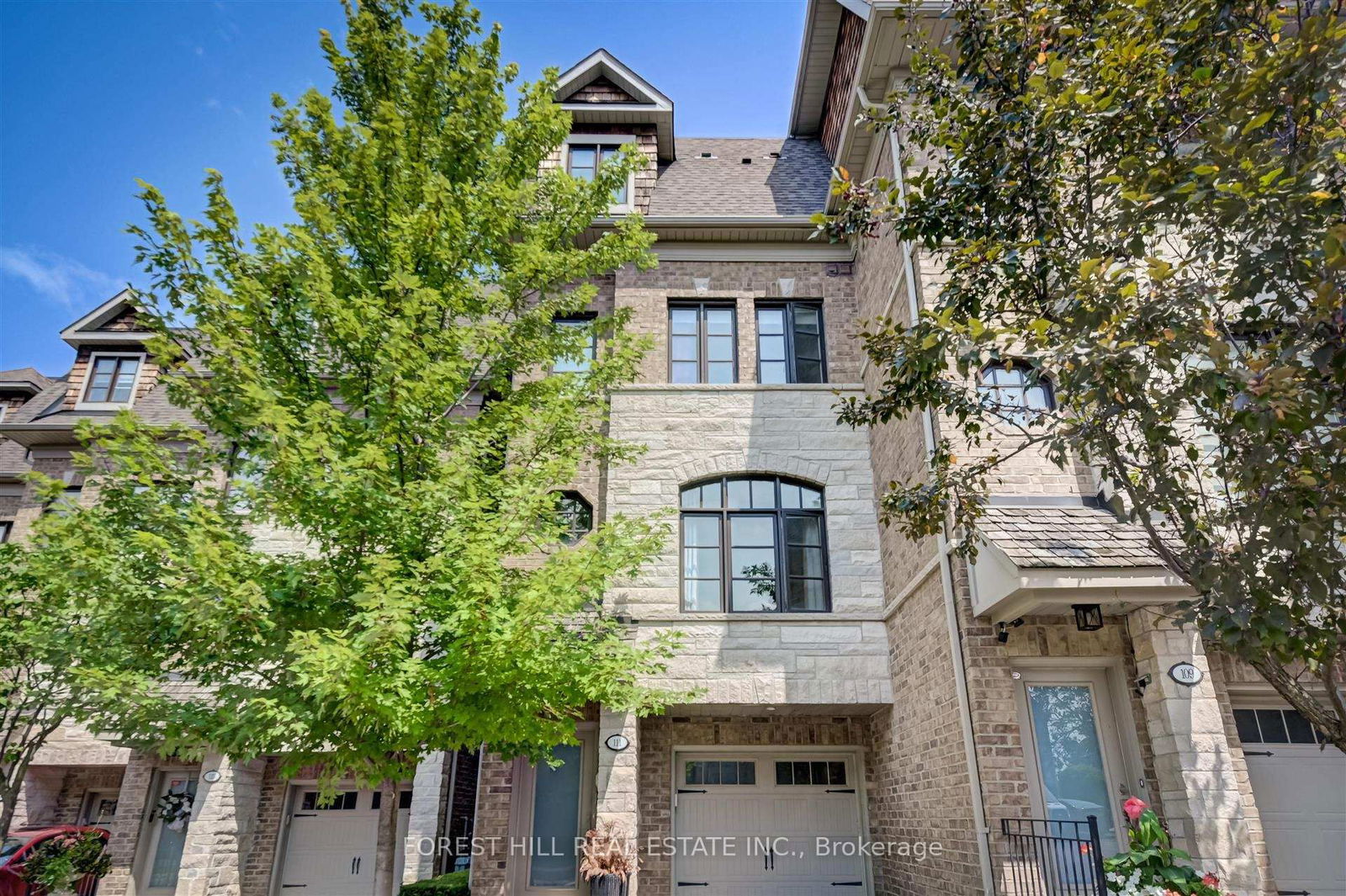 Townhouse for sale at 111 Powseland Crescent, Vaughan, West Woodbridge, L4L 0C5 - MLS: N12011975