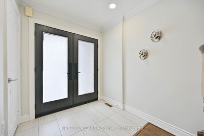 29 Mistleflower Crt, Richmond Hill - Oak Ridges image-0-2