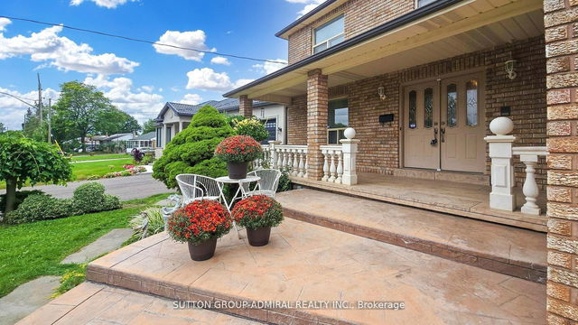 36 Hurricane Avenue