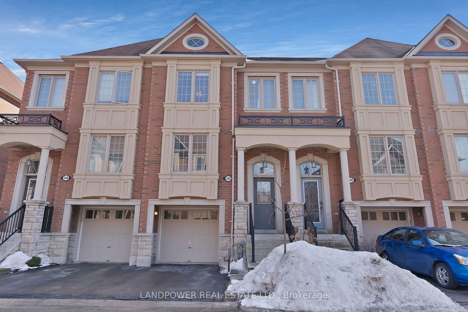 Townhouse for sale at 348 Doak Lane, Newmarket, Gorham-College Manor, L3Y 0A7 - MLS: N12013976