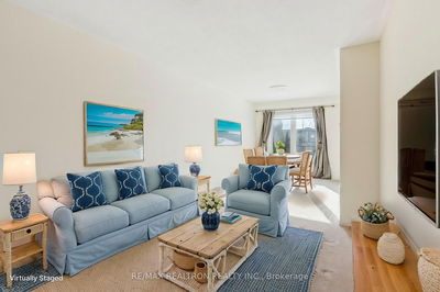 15 Widdifield Ave, Newmarket - Armitage image-0-2