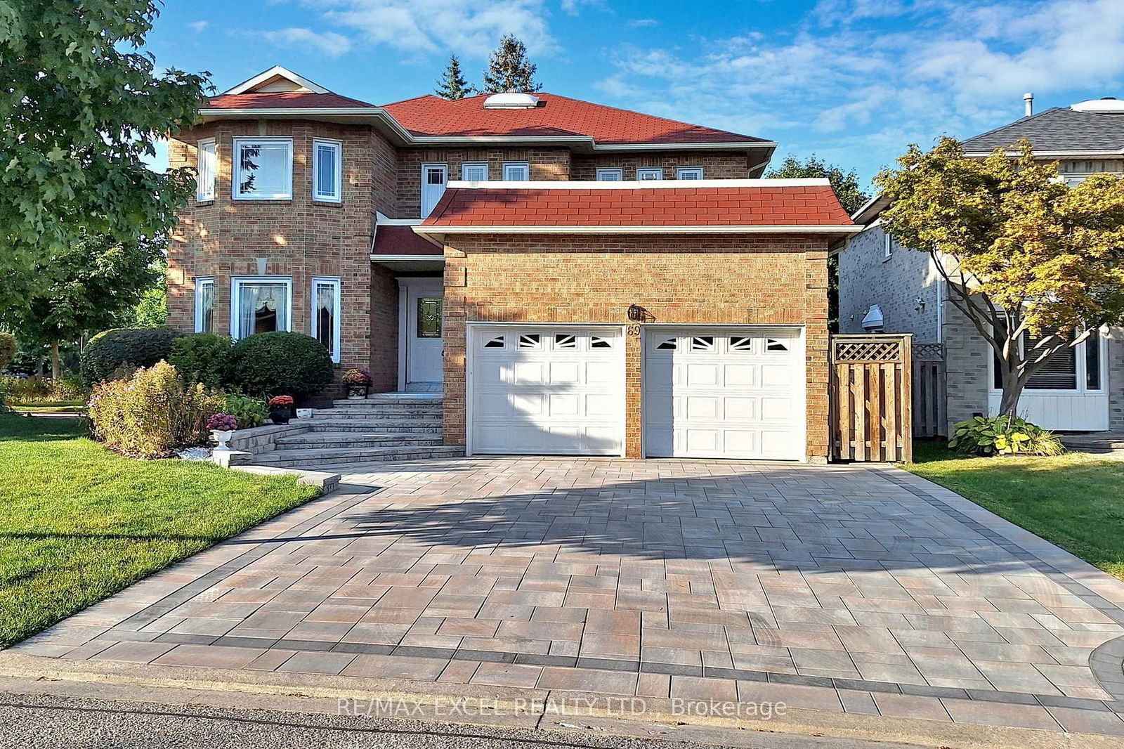 Detached House for sale at 69 Nadine Crescent, Markham, Unionville, L3R 7Y7 - MLS: N12014779