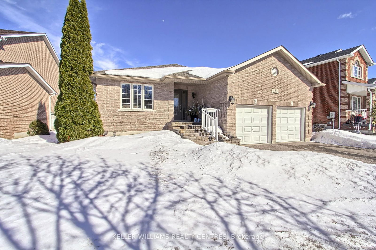 Detached House for sale at 6 Sutherland Avenue, Bradford West Gwillimbury, Bradford, L3Z 3H9 - MLS: N12015704