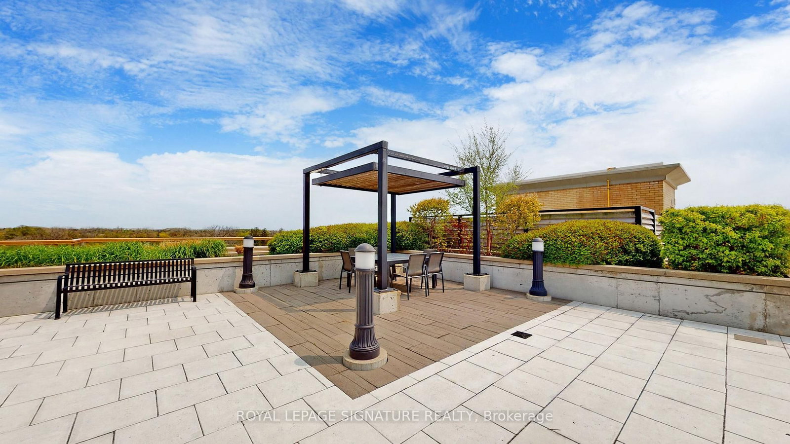 68 Main Street N, Unit 304 - Photo 39