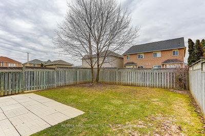 9 Belwood Blvd, Vaughan - Patterson image-0-2