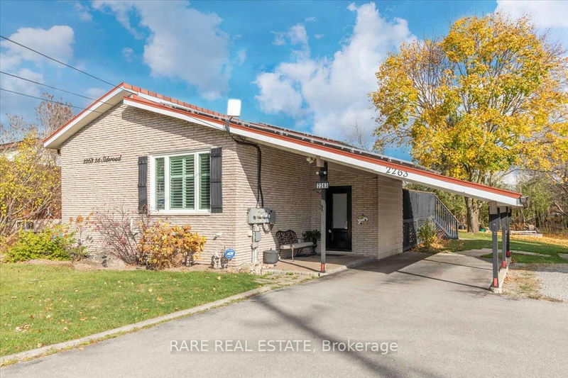 home for sale on 2263 25th Sideroad