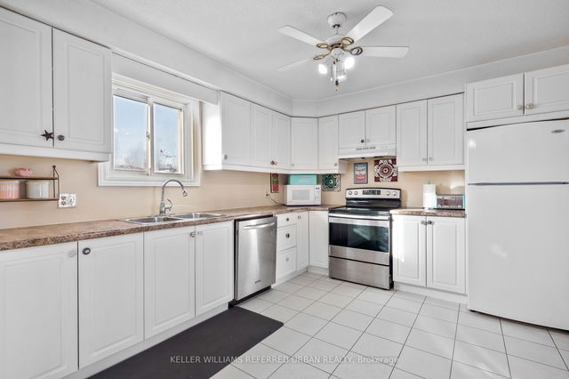 624 Highland Crescent