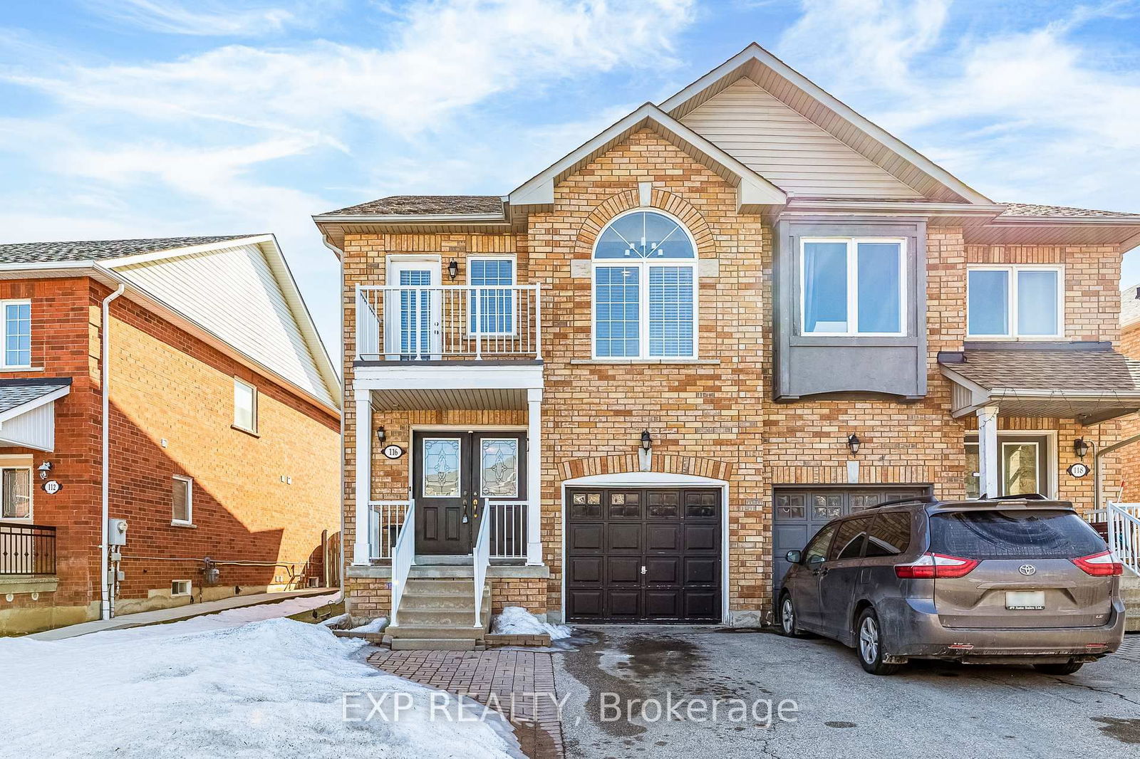 Semi-Detached House for sale at 116 Casabel Drive, Vaughan, Vellore Village, L6A 3L8 - MLS: N12016873