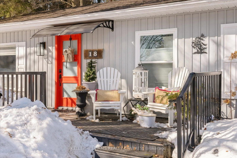 18 Cherrywood Lane, Innisfil, L9S 1M6 | Image 3