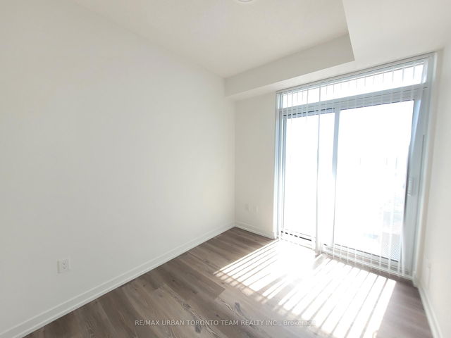 1106 - 225 Commerce St Street