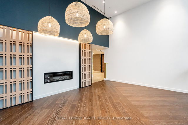 1308 - 474 Caldari Road