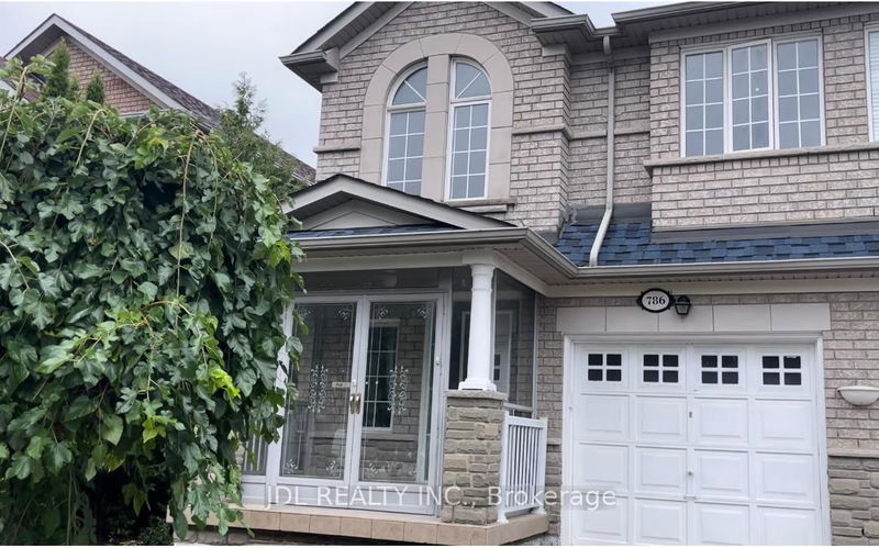 home for lease on 786 Caboto Trail