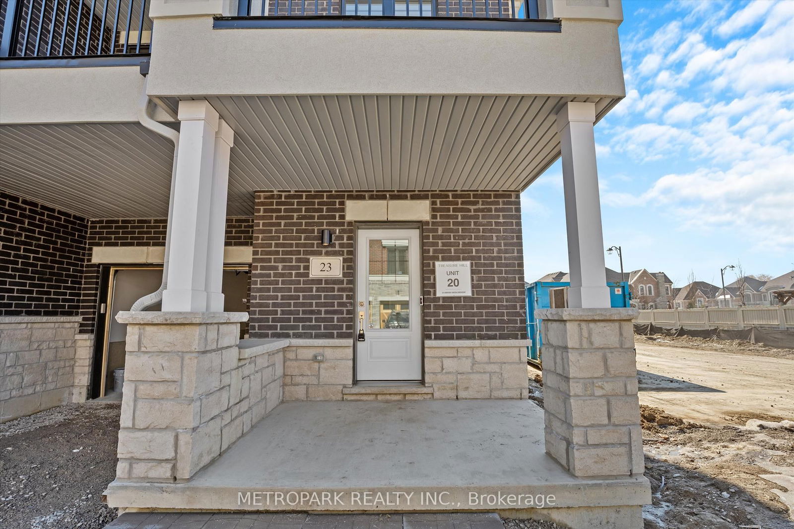 Townhouse for sale at 21 Pierre Berton Boulevard, Vaughan, Kleinburg, L4H 4V2 - MLS: N12018985