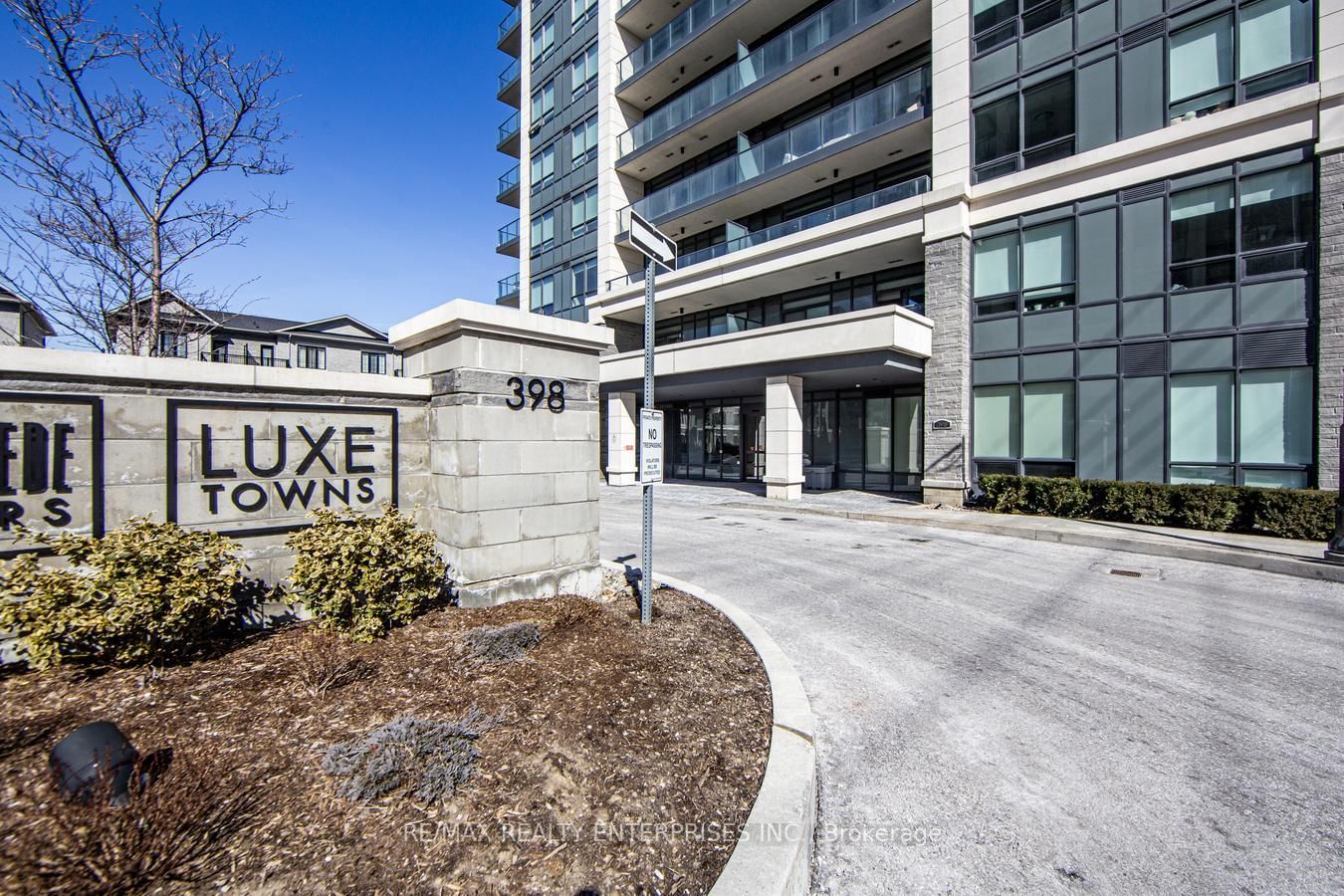 Condo for sale at 1115-398 Highway 7 N/A, Richmond Hill, Doncrest, L4B 0G6 - MLS: N12019097