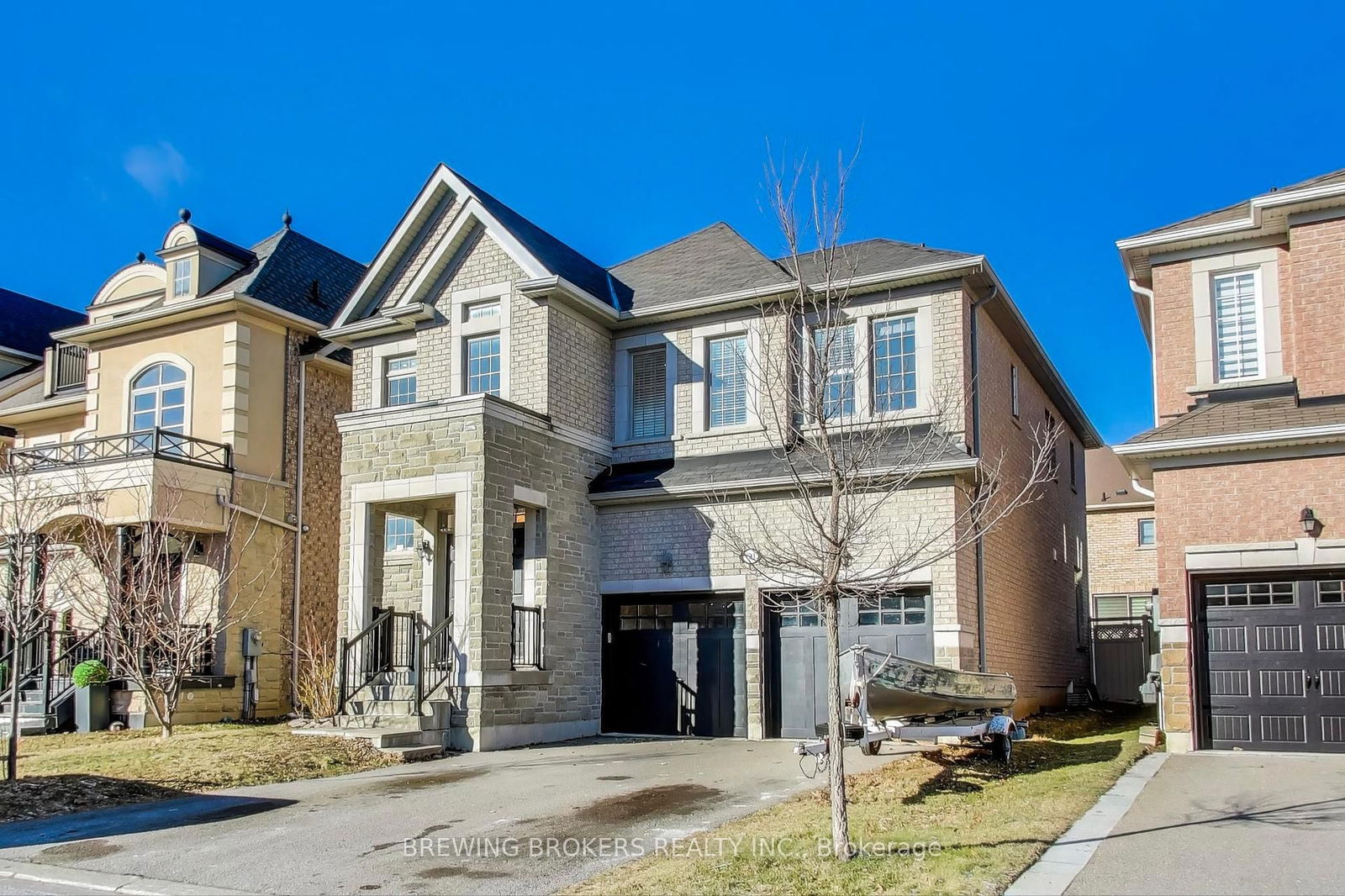 Detached House sold at 60 Yarden Drive, Vaughan, Patterson, L6A 0W5 - MLS: N12019748