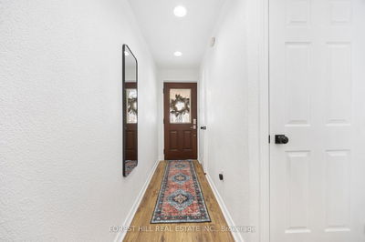 Unit 52 — 141 Clark Ave, Markham - Thornhill image-0-4