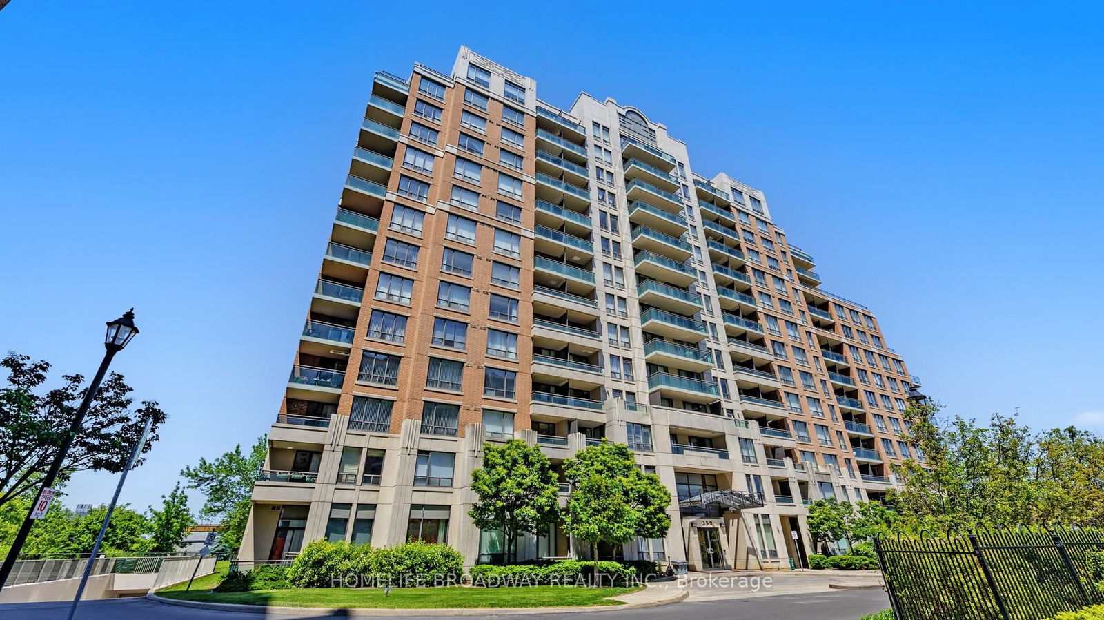 Condo for sale at 611-350 Red Maple Road, Richmond Hill, Langstaff, L4C 0T5 - MLS: N12020137