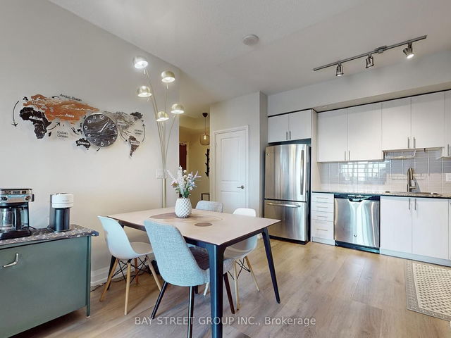 1415 - 7171 Yonge Street