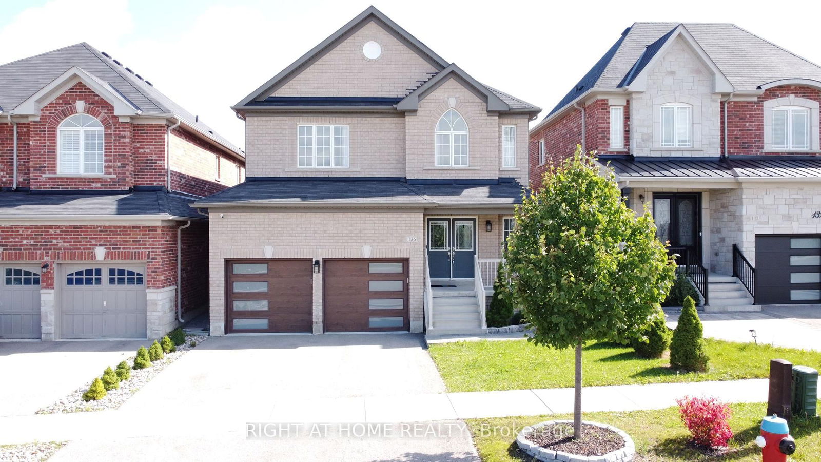 Detached House for sale at 136 Noble Drive, Bradford West Gwillimbury, Bradford, L3Z 2A5 - MLS: N12021811