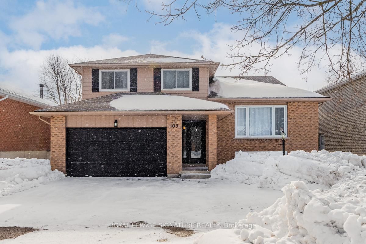 Detached House for sale at 109 Imperial Crescent, Bradford West Gwillimbury, Bradford, L3Z 2N6 - MLS: N12022317