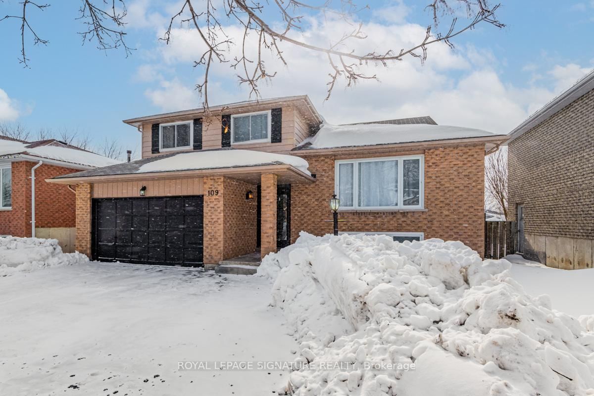 Detached House for sale at 109 Imperial Crescent, Bradford West Gwillimbury, Bradford, L3Z 2N6 - MLS: N12022317