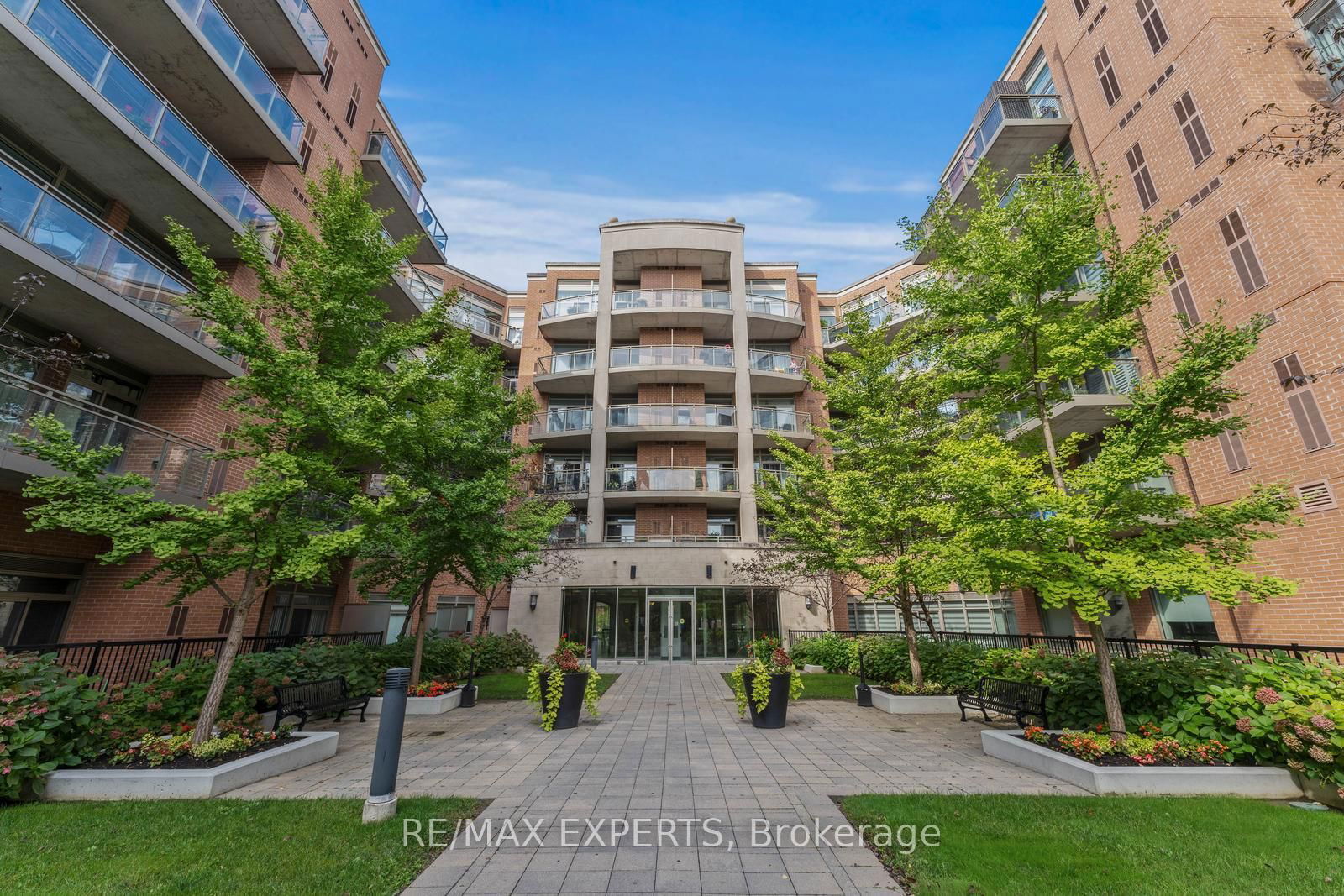 Condo for sale at 427-281 Woodbridge Avenue, Vaughan, West Woodbridge, L4L 0C6 - MLS: N12022530