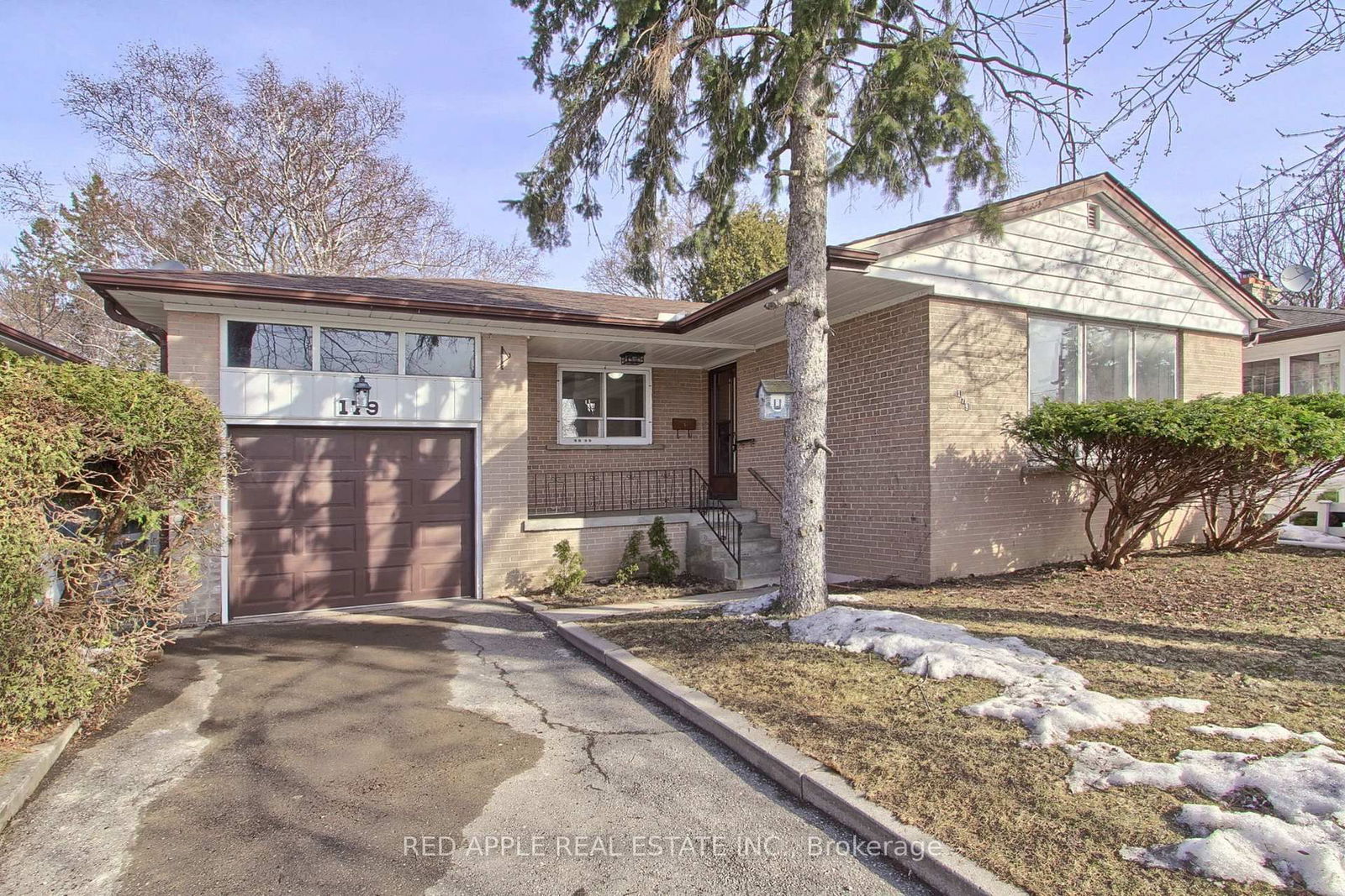 Detached House for sale at 179 Driscoll Road, Richmond Hill, Mill Pond, L4C 4H9 - MLS: N12022553