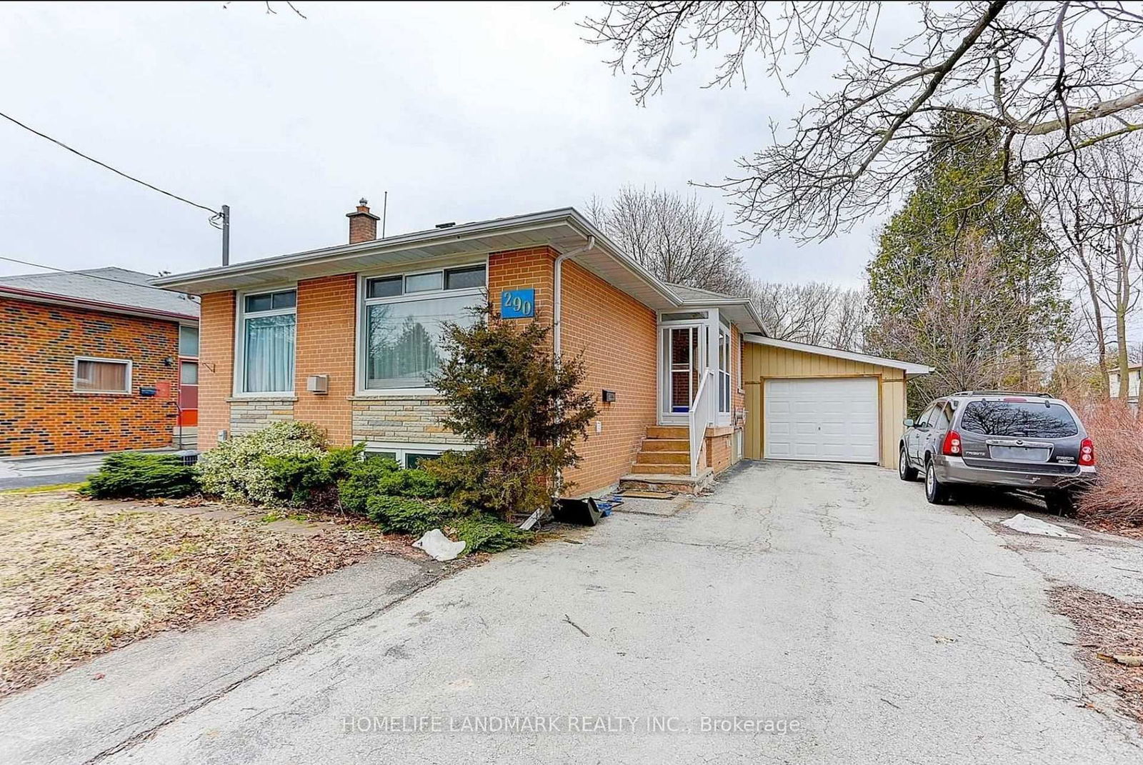 Detached House for sale at 290 Elmwood Avenue, Richmond Hill, Harding, L4C 1L6 - MLS: N12022586